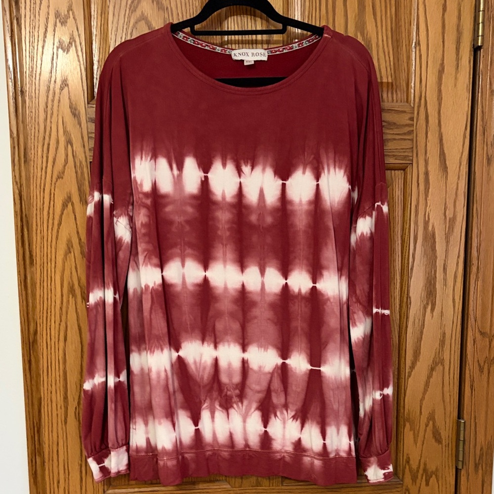 Knox Rose Maroon and White Tie-Dye Long Sleeve lightweight sweatshirt